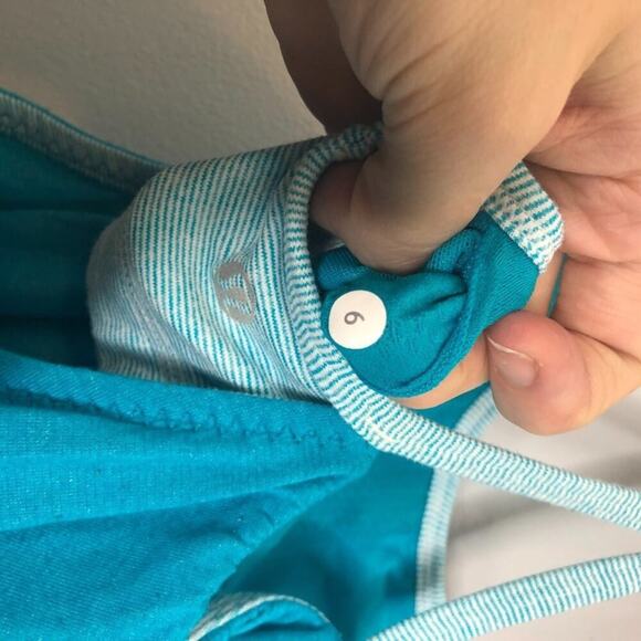Lululemon Top Bra with Draped Tank Surge Blue Open Sides Workout Running 6 - Picture 3 of 9